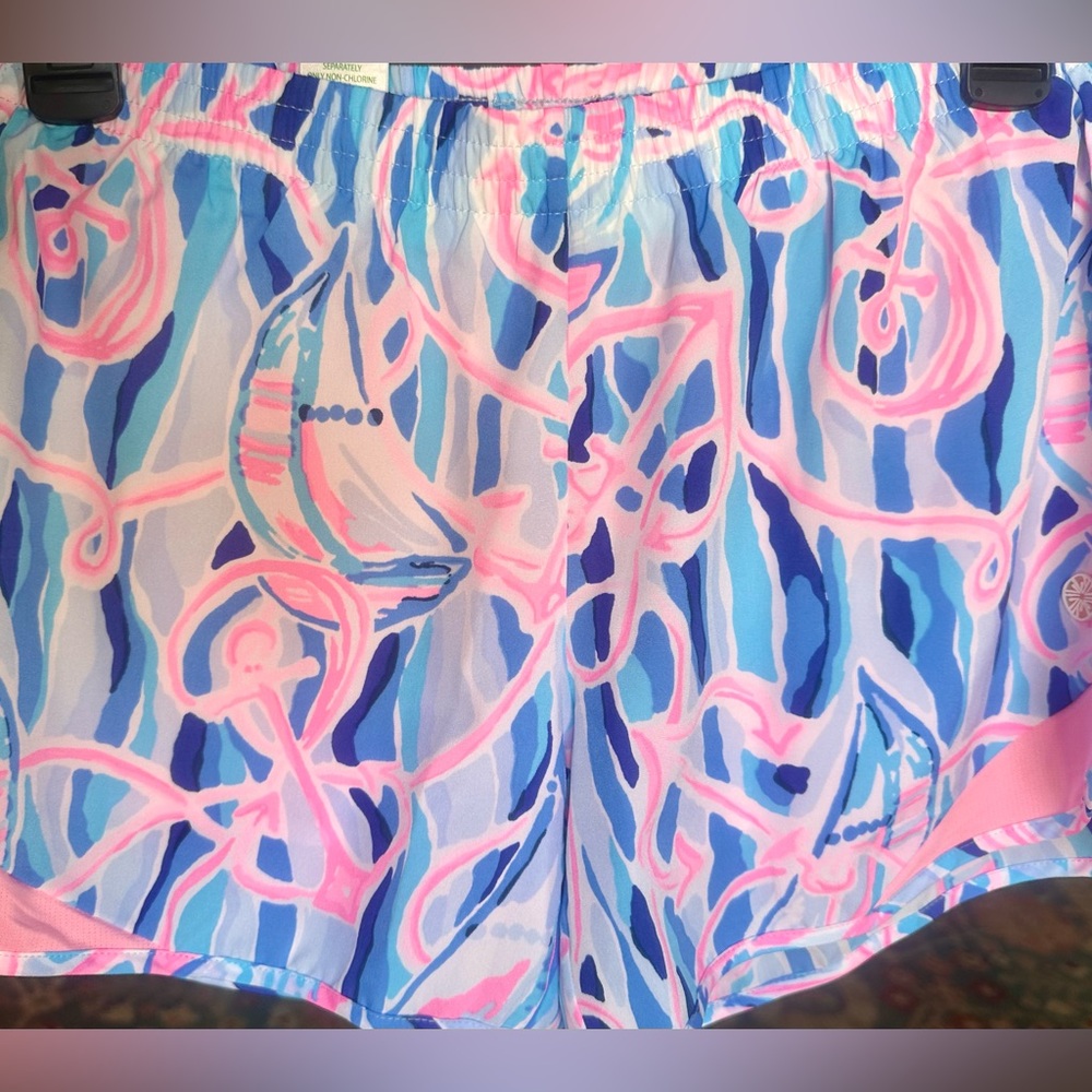 Lilly Pulitzer Luxletic trail shorts